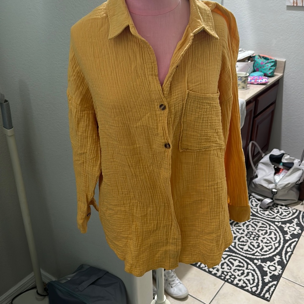 Button down Mustard Yellow Top size Small